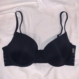 NEW 36C Black Vince Camuto Bra